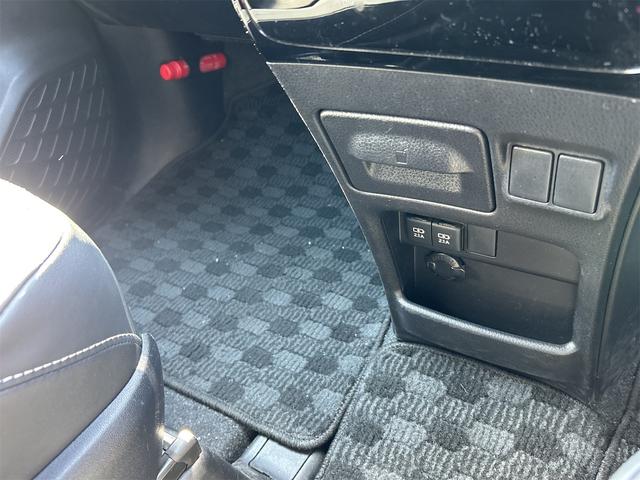 ノア Si ダブルバイビー ドライブレコーダー ETC バックカメラ ナビ TV オートクルーズコントロール レーンアシスト 衝突被害軽減システム 両側電動スライドドア オートマチックハイビーム オートライト LEDヘッドランプ(38枚目)