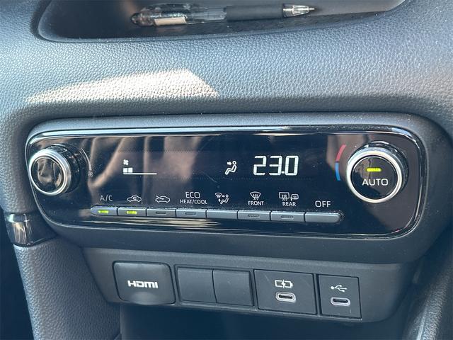 ヤリス Ｇ　ドライブレコーダー　全周囲カメラ　ナビ　ＴＶ　レーンアシスト　衝突被害軽減システム　アルミホイール　オートマチックハイビーム　オートライト　スマートキー　電動格納ミラー　ＣＶＴ（6枚目）