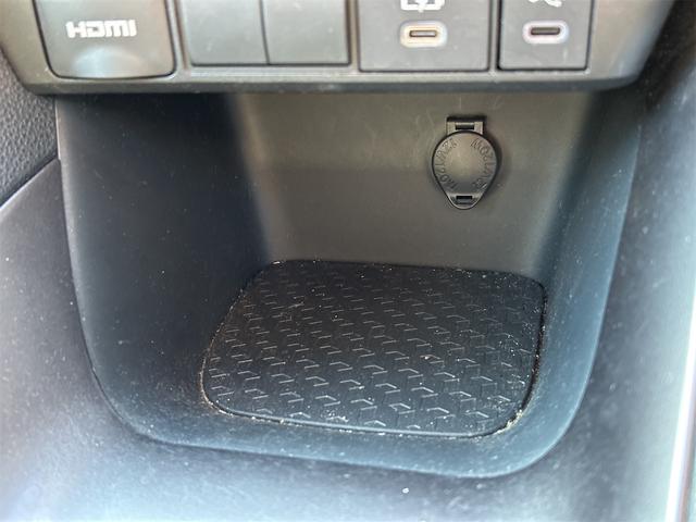 ヤリス Ｇ　ドライブレコーダー　全周囲カメラ　ナビ　ＴＶ　レーンアシスト　衝突被害軽減システム　アルミホイール　オートマチックハイビーム　オートライト　スマートキー　電動格納ミラー　ＣＶＴ（40枚目）