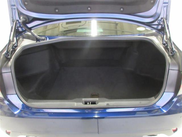 クラウンハイブリッド Ｇ　アルミ　ＬＥＤヘッド　キーフリー　横滑り防止機能　ＤＶＤ　ＥＴＣ　オートエアコン　ＡＵＸ　ＡＢＳ　メモリナビ　盗難防止装置　エアバッグ　オートクルーズコントロール　ナビＴＶ　サイドエアバッグ（18枚目）