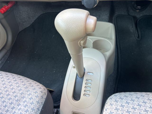 アルト Ｇ　キーレスエントリー　電動格納ミラー　ＡＴ　盗難防止システム　ＣＤ　アルミホイール　衝突安全ボディ　エアコン　パワーステアリング（6枚目）