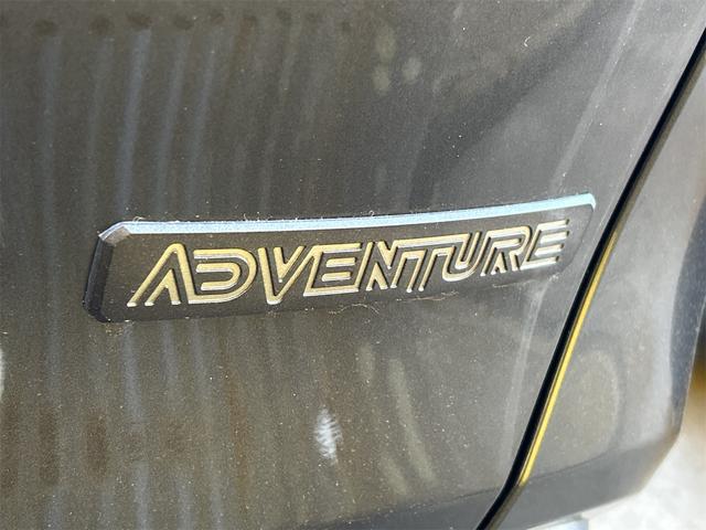 RAV4 アドベンチャー 4WD ドライブレコーダー バックカメラ オートクルーズコントロール レーンアシスト パワーシート 衝突被害軽減システム ナビ オートマチックハイビーム オートライト LEDヘッドランプ(31枚目)