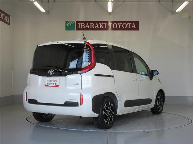 シエンタ ハイブリッドＺ　ＴＳＳ　エアバック　バックモニター　ＬＥＤヘッドライト　オートエアコン　サイドエアバッグ　ＷＳＲＳ　ＡＢＳ　パワーステアリング　パワーウィンドウ（3枚目）