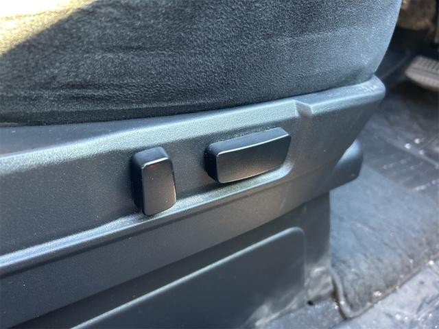 デリカＤ：５ アーバンギア　Ｇ　４ＷＤ　ドライブレコーダー　ＥＴＣ　バックカメラ　ナビ　ＴＶ　オートクルーズコントロール　レーンアシスト　衝突被害軽減システム　両側電動スライドドア　オートマチックハイビーム　オートライト（40枚目）