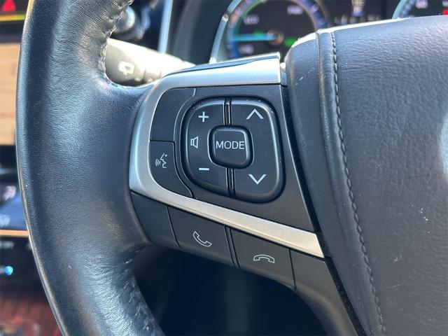 ハリアーハイブリッド プレミアム　４ＷＤ　ＥＴＣ　全周囲カメラ　オートクルーズコントロール　レーンアシスト　パワーシート　ナビ　ＴＶ　オートマチックハイビーム　オートライト　電動リアゲート　アルミホイール　スマートキー　電動格納ミラー（39枚目）