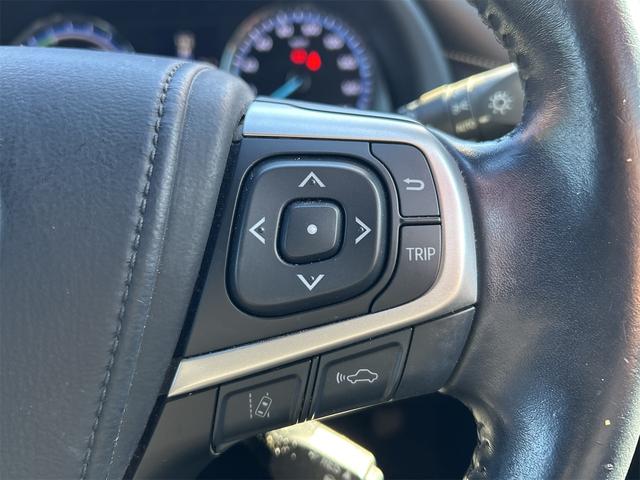 ハリアーハイブリッド プレミアム　４ＷＤ　ＥＴＣ　全周囲カメラ　オートクルーズコントロール　レーンアシスト　パワーシート　ナビ　ＴＶ　オートマチックハイビーム　オートライト　電動リアゲート　アルミホイール　スマートキー　電動格納ミラー（40枚目）