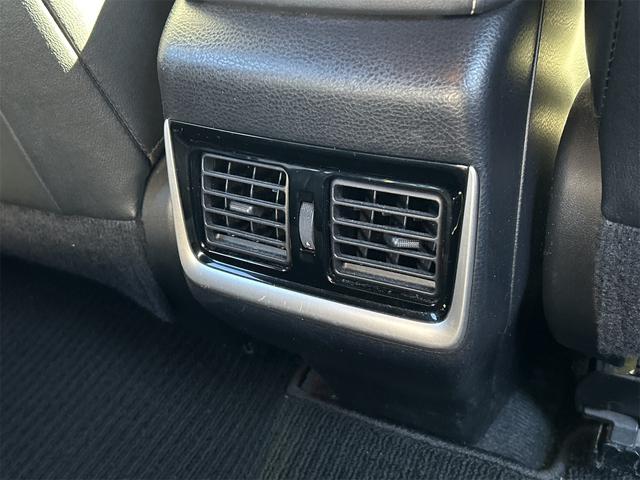 ハリアーハイブリッド プレミアム　４ＷＤ　ＥＴＣ　全周囲カメラ　オートクルーズコントロール　レーンアシスト　パワーシート　ナビ　ＴＶ　オートマチックハイビーム　オートライト　電動リアゲート　アルミホイール　スマートキー　電動格納ミラー（46枚目）