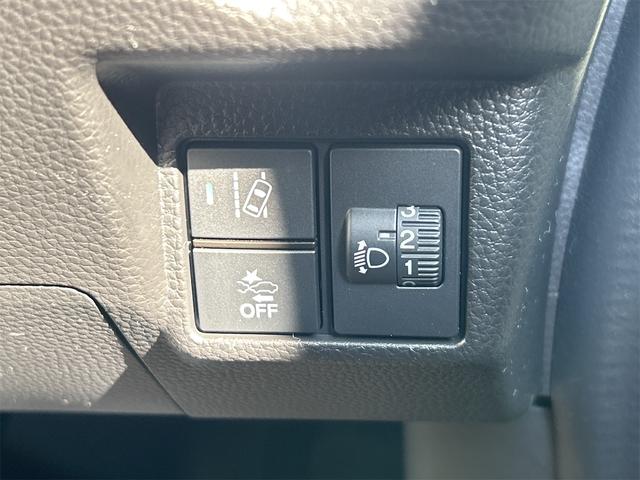 N-BOXカスタム L ドライブレコーダー ETC バックカメラ 両側スライド・片側電動 ナビ クリアランスソナー オートクルーズコントロール レーンアシスト 衝突被害軽減システム オートライト LEDヘッドランプ(39枚目)