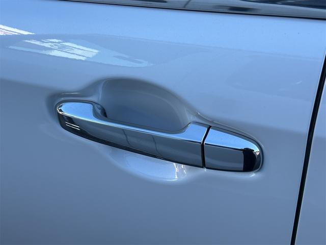 エスクァイア ハイブリッドＧｉ　ドライブレコーダー　ＥＴＣ　バックカメラ　ナビ　ＴＶ　オートクルーズコントロール　両側電動スライドドア　オートライト　ＬＥＤヘッドランプ　スマートキー　アイドリングストップ（30枚目）