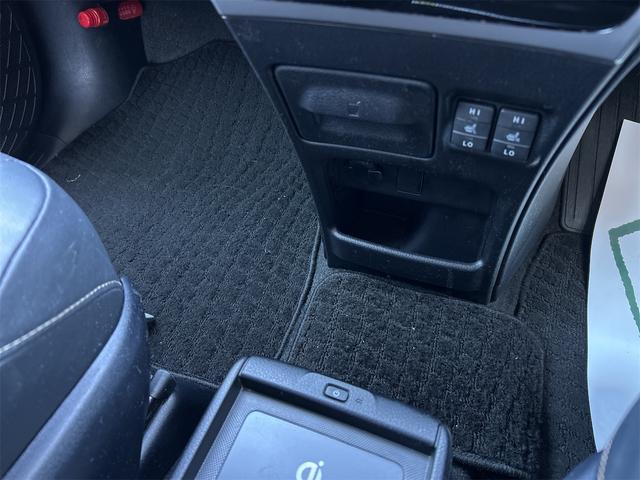 エスクァイア ハイブリッドＧｉ　ドライブレコーダー　ＥＴＣ　バックカメラ　ナビ　ＴＶ　オートクルーズコントロール　両側電動スライドドア　オートライト　ＬＥＤヘッドランプ　スマートキー　アイドリングストップ（43枚目）