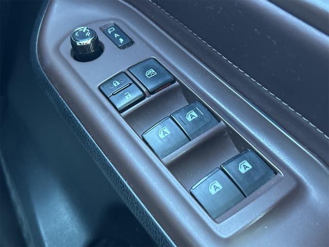 エスクァイア ハイブリッドＧｉ　ドライブレコーダー　ＥＴＣ　バックカメラ　ナビ　ＴＶ　オートクルーズコントロール　両側電動スライドドア　オートライト　ＬＥＤヘッドランプ　スマートキー　アイドリングストップ（50枚目）