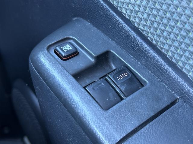 タウンエースバン ＧＬ　バックカメラ　ナビ　ＴＶ　キーレスエントリー　電動格納ミラー　ＡＴ　ＣＤ　ミュージックプレイヤー接続可　Ｂｌｕｅｔｏｏｔｈ　エアコン　パワーステアリング　パワーウィンドウ（11枚目）