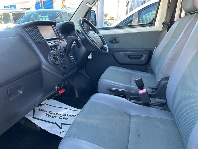 タウンエースバン ＧＬ　バックカメラ　ナビ　ＴＶ　キーレスエントリー　電動格納ミラー　ＡＴ　ＣＤ　ミュージックプレイヤー接続可　Ｂｌｕｅｔｏｏｔｈ　エアコン　パワーステアリング　パワーウィンドウ（34枚目）