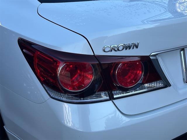 クラウンハイブリッド アスリートＳ　ドライブレコーダー　ＥＴＣ　レーンアシスト　オートクルーズコントロール　衝突被害軽減システム　バックカメラ　ナビ　ＴＶ　アルミホイール　オートマチックハイビーム　オートライト　ＬＥＤヘッドランプ（18枚目）