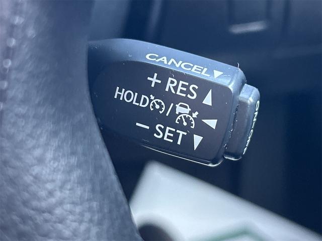 クラウンハイブリッド アスリートＳ　ドライブレコーダー　ＥＴＣ　レーンアシスト　オートクルーズコントロール　衝突被害軽減システム　バックカメラ　ナビ　ＴＶ　アルミホイール　オートマチックハイビーム　オートライト　ＬＥＤヘッドランプ（46枚目）