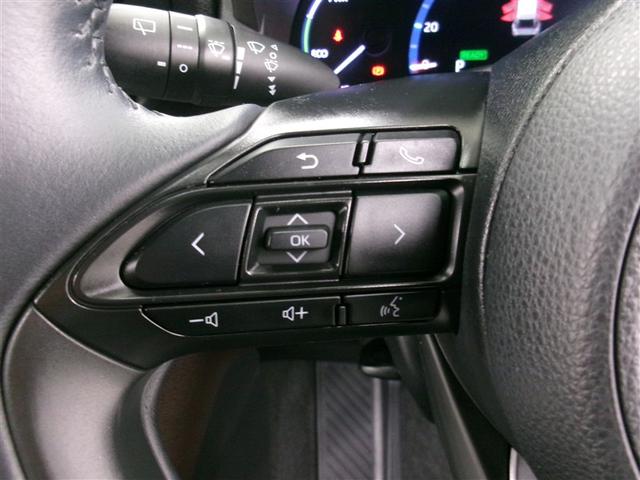 ヤリスクロス ハイブリッドＺ　アルミホイル　ＬＥＤライト　リアカメラ　ナビ　メモリーナビゲーション　パワステ　サイドエアバック　エアバッグ　パワーウィンドウ　ＡＢＳ　緊急ブレーキ　運転席助手席エアバッグ（9枚目）