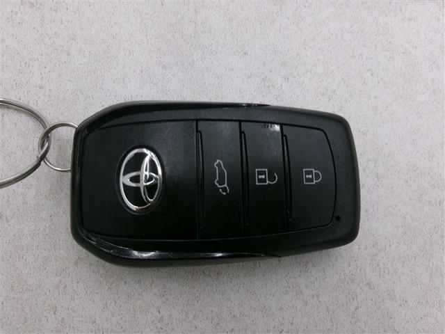 ヤリスクロス ハイブリッドＺ　アルミホイル　ＬＥＤライト　リアカメラ　ナビ　メモリーナビゲーション　パワステ　サイドエアバック　エアバッグ　パワーウィンドウ　ＡＢＳ　緊急ブレーキ　運転席助手席エアバッグ（15枚目）