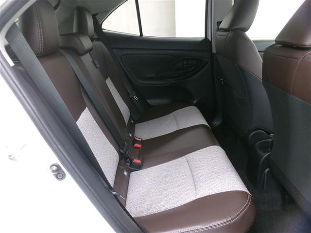 ヤリスクロス ハイブリッドＺ　アルミホイル　ＬＥＤライト　リアカメラ　ナビ　メモリーナビゲーション　パワステ　サイドエアバック　エアバッグ　パワーウィンドウ　ＡＢＳ　緊急ブレーキ　運転席助手席エアバッグ（17枚目）