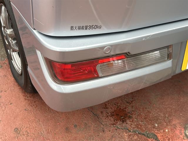 ハイゼットカーゴ ＤＸ　ＳＡＩＩＩ　４ＷＤ　ＡＴ　衝突被害軽減システム　ＥＴＣ　ナビ　ＴＶ　両側スライドドア　キーレスエントリー　アイドリングストップ　オートマチックハイビーム　アルミホイール　ＡＢＳ　ＥＳＣ（18枚目）