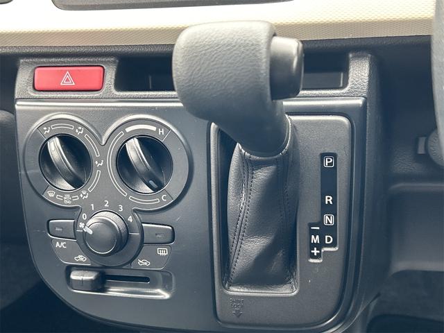 アルト F ETC 衝突被害軽減システム キーレスエントリー CVT 盗難防止システム ABS ESC CD ミュージックプレイヤー接続可 衝突安全ボディ エアコン パワーステアリング パワーウィンドウ(7枚目)