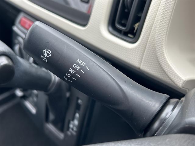アルト F ETC 衝突被害軽減システム キーレスエントリー CVT 盗難防止システム ABS ESC CD ミュージックプレイヤー接続可 衝突安全ボディ エアコン パワーステアリング パワーウィンドウ(9枚目)