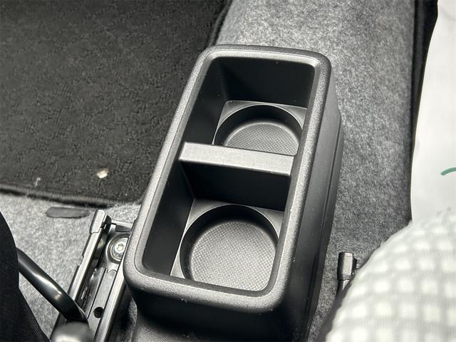 アルト F ETC 衝突被害軽減システム キーレスエントリー CVT 盗難防止システム ABS ESC CD ミュージックプレイヤー接続可 衝突安全ボディ エアコン パワーステアリング パワーウィンドウ(43枚目)
