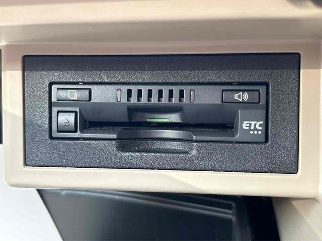 ランドクルーザープラド ＴＸ　４ＷＤ　ドライブレコーダー　ＥＴＣ　バックカメラ　クリアランスソナー　オートクルーズコントロール　レーンアシスト　衝突被害軽減システム　ナビ　ＴＶ　オートマチックハイビーム　オートライト（8枚目）