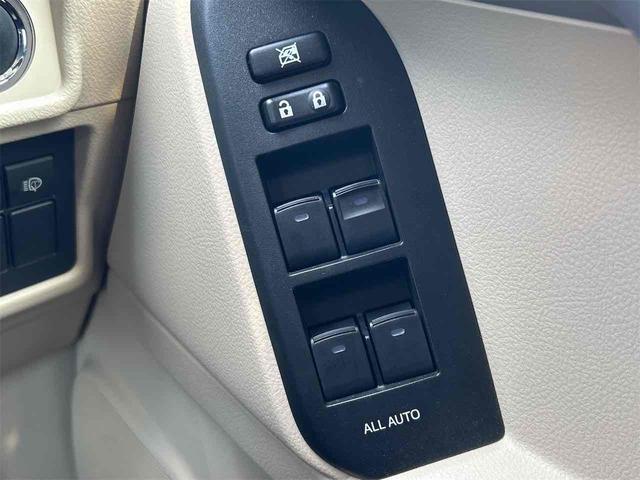 ランドクルーザープラド ＴＸ　４ＷＤ　ドライブレコーダー　ＥＴＣ　バックカメラ　クリアランスソナー　オートクルーズコントロール　レーンアシスト　衝突被害軽減システム　ナビ　ＴＶ　オートマチックハイビーム　オートライト（10枚目）