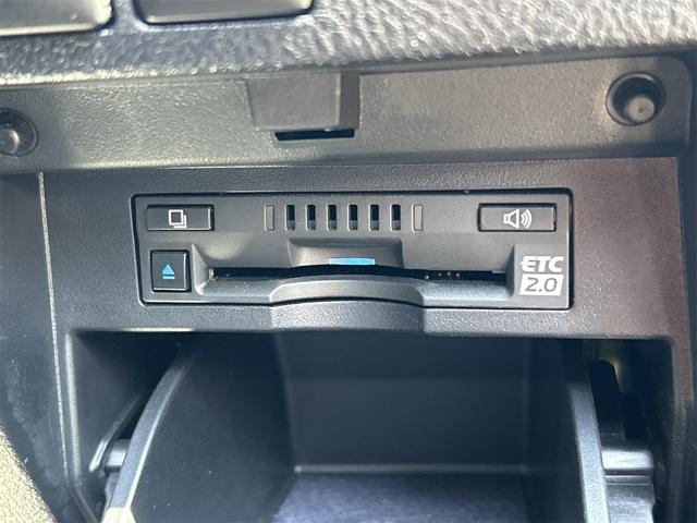 アルファード ２．５Ｓ　Ｃパッケージ　バックカメラ　ナビ　ＴＶ　オートクルーズコントロール　レーンアシスト　衝突被害軽減システム　両側電動スライドドア　オートマチックハイビーム　オートライト　ＬＥＤヘッドランプ（9枚目）