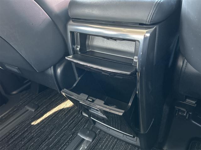 アルファード ２．５Ｓ　Ｃパッケージ　バックカメラ　ナビ　ＴＶ　オートクルーズコントロール　レーンアシスト　衝突被害軽減システム　両側電動スライドドア　オートマチックハイビーム　オートライト　ＬＥＤヘッドランプ（58枚目）