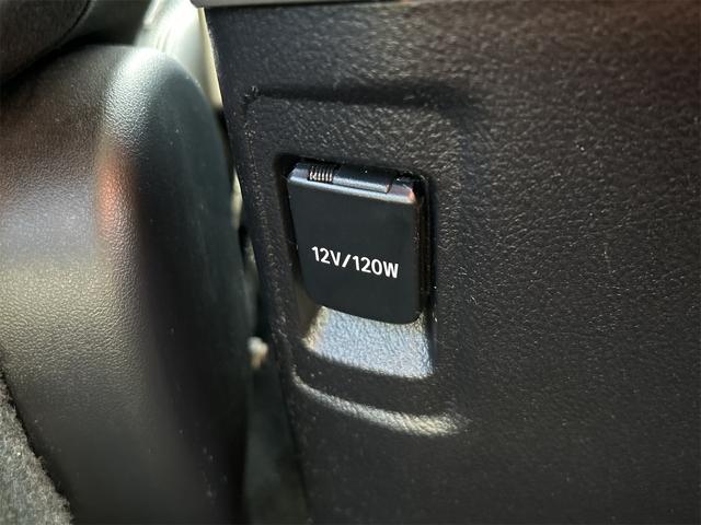 ランドクルーザープラド ＴＸ　Ｌパッケージ　４ＷＤ　ＥＴＣ　バックカメラ　クリアランスソナー　オートクルーズコントロール　レーンアシスト　パワーシート　衝突被害軽減システム　サンルーフ　ナビ　ＴＶ　オートマチックハイビーム　オートライト（54枚目）