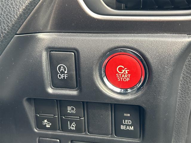 ヴォクシー ZS G’s ★当店舗限定★15日・16日の土日限りの価格です★バックカメラ ナビ TV レーンアシスト 衝突被害軽減システム 両側スライド・片側電動 ETC オートライト LEDヘッドランプ(9枚目)