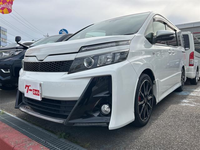 ヴォクシー ZS G’s ★当店舗限定★15日・16日の土日限りの価格です★バックカメラ ナビ TV レーンアシスト 衝突被害軽減システム 両側スライド・片側電動 ETC オートライト LEDヘッドランプ(12枚目)