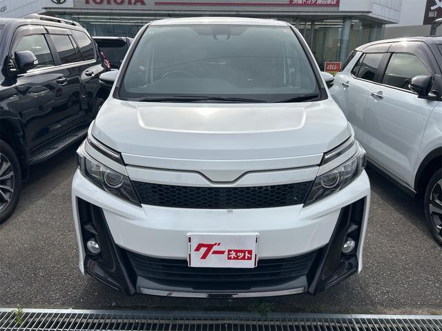 ヴォクシー ZS G’s ★当店舗限定★15日・16日の土日限りの価格です★バックカメラ ナビ TV レーンアシスト 衝突被害軽減システム 両側スライド・片側電動 ETC オートライト LEDヘッドランプ(13枚目)