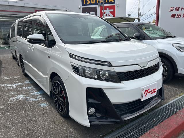 ヴォクシー ZS G’s ★当店舗限定★15日・16日の土日限りの価格です★バックカメラ ナビ TV レーンアシスト 衝突被害軽減システム 両側スライド・片側電動 ETC オートライト LEDヘッドランプ(14枚目)