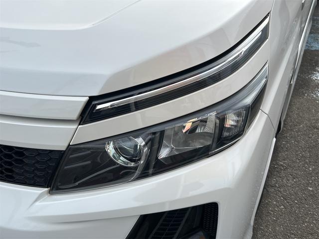 ヴォクシー ZS G’s ★当店舗限定★15日・16日の土日限りの価格です★バックカメラ ナビ TV レーンアシスト 衝突被害軽減システム 両側スライド・片側電動 ETC オートライト LEDヘッドランプ(18枚目)
