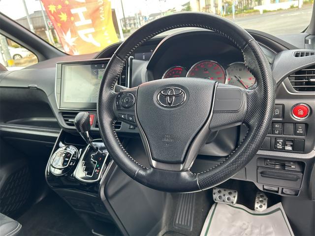 ヴォクシー ZS G’s ★当店舗限定★15日・16日の土日限りの価格です★バックカメラ ナビ TV レーンアシスト 衝突被害軽減システム 両側スライド・片側電動 ETC オートライト LEDヘッドランプ(29枚目)