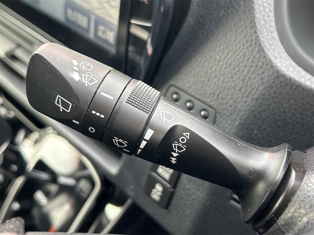 ヴォクシー ZS G’s ★当店舗限定★15日・16日の土日限りの価格です★バックカメラ ナビ TV レーンアシスト 衝突被害軽減システム 両側スライド・片側電動 ETC オートライト LEDヘッドランプ(40枚目)