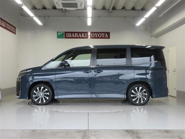 ヴォクシー ハイブリッドS-Z パワーウィンドウ インテリキー 横滑防止装置 アクティブクルーズコントロール フルオートエアコン リアカメラ エアバッグ ABS 100V充電 WAC アルミホイール キーレス PS LEDランプ(2枚目)