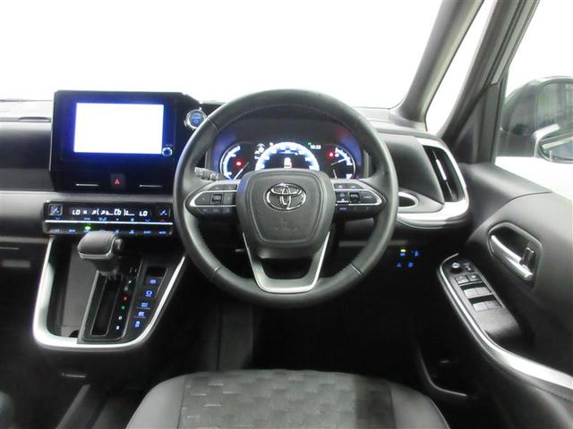 ヴォクシー ハイブリッドS-Z パワーウィンドウ インテリキー 横滑防止装置 アクティブクルーズコントロール フルオートエアコン リアカメラ エアバッグ ABS 100V充電 WAC アルミホイール キーレス PS LEDランプ(4枚目)