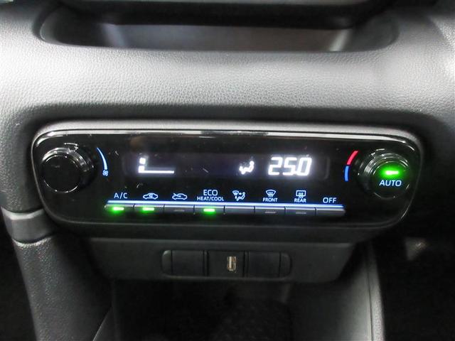 ヤリス ハイブリッドＸ　カーテンエアバッグ　イモビライザー　バックモニター　ワイヤレスキー　ＡＢＳ　ナビ　Ｗエアバック　パワーウィンドウ　ＥＴＣ　エアバック　メモリーナビ　パワーステアリング　横滑り防止システム（8枚目）