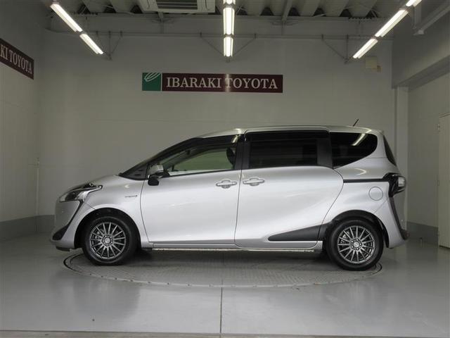 シエンタ ハイブリッド ファンベースGセーフティーエディション 衝突被害軽減 ETC車載器 ワンセグ 両側パワースライドドア クルコン キーレスエントリー バックモニター ナビ&TV 横滑り防止装置 エアバッグ ドライブレコーダー スマートキー メモリーナビ(2枚目)