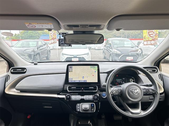 アクア Z 当社試乗車歴 ドライブレコーダー 全周囲カメラ ナビ TV オートクルーズコントロール レーンアシスト 衝突被害軽減システム アルミホイール オートマチックハイビーム LEDヘッドランプ(2枚目)