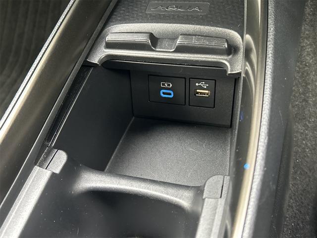 アクア Z 当社試乗車歴 ドライブレコーダー 全周囲カメラ ナビ TV オートクルーズコントロール レーンアシスト 衝突被害軽減システム アルミホイール オートマチックハイビーム LEDヘッドランプ(49枚目)