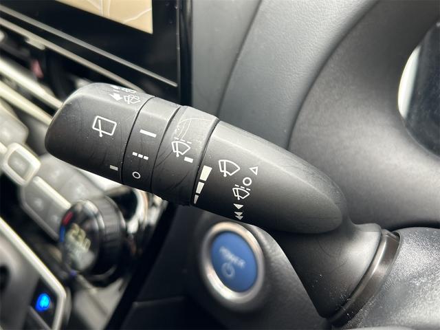 アクア Z 当社試乗車歴 ドライブレコーダー 全周囲カメラ ナビ TV オートクルーズコントロール レーンアシスト 衝突被害軽減システム アルミホイール オートマチックハイビーム LEDヘッドランプ(53枚目)