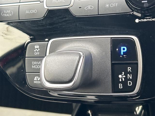 アクア G 当社試乗車歴 ドライブレコーダー 全周囲カメラ ナビ TV オートクルーズコントロール レーンアシスト 衝突被害軽減システム オートマチックハイビーム オートライト LEDヘッドランプ(7枚目)