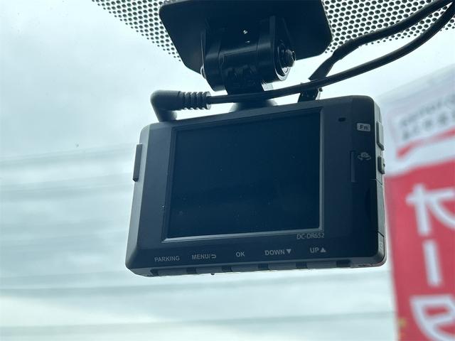 アクア G 当社試乗車歴 ドライブレコーダー 全周囲カメラ ナビ TV オートクルーズコントロール レーンアシスト 衝突被害軽減システム オートマチックハイビーム オートライト LEDヘッドランプ(9枚目)