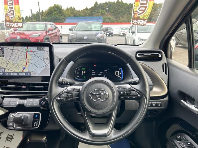 アクア Z 当社試乗車歴 ドライブレコーダー 全周囲カメラ ナビ TV オートクルーズコントロール レーンアシスト パークアシスト 衝突被害軽減システム オートマチックハイビーム オートライト(3枚目)