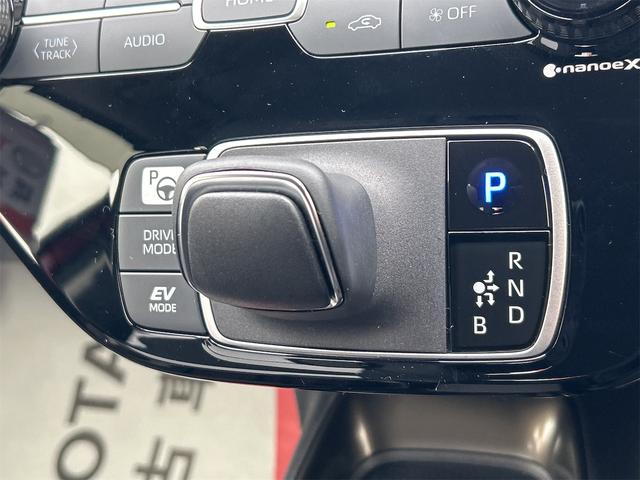 アクア Z 当社試乗車歴 ドライブレコーダー 全周囲カメラ ナビ TV オートクルーズコントロール レーンアシスト パークアシスト 衝突被害軽減システム オートマチックハイビーム オートライト(7枚目)