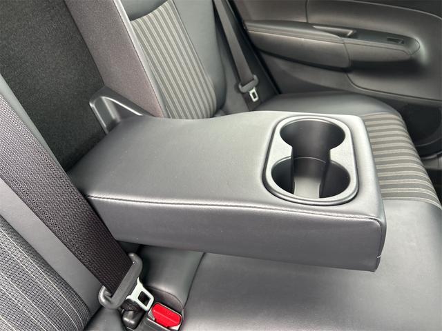 アクア Z 当社試乗車歴 ドライブレコーダー 全周囲カメラ ナビ TV オートクルーズコントロール レーンアシスト パークアシスト 衝突被害軽減システム オートマチックハイビーム オートライト(58枚目)